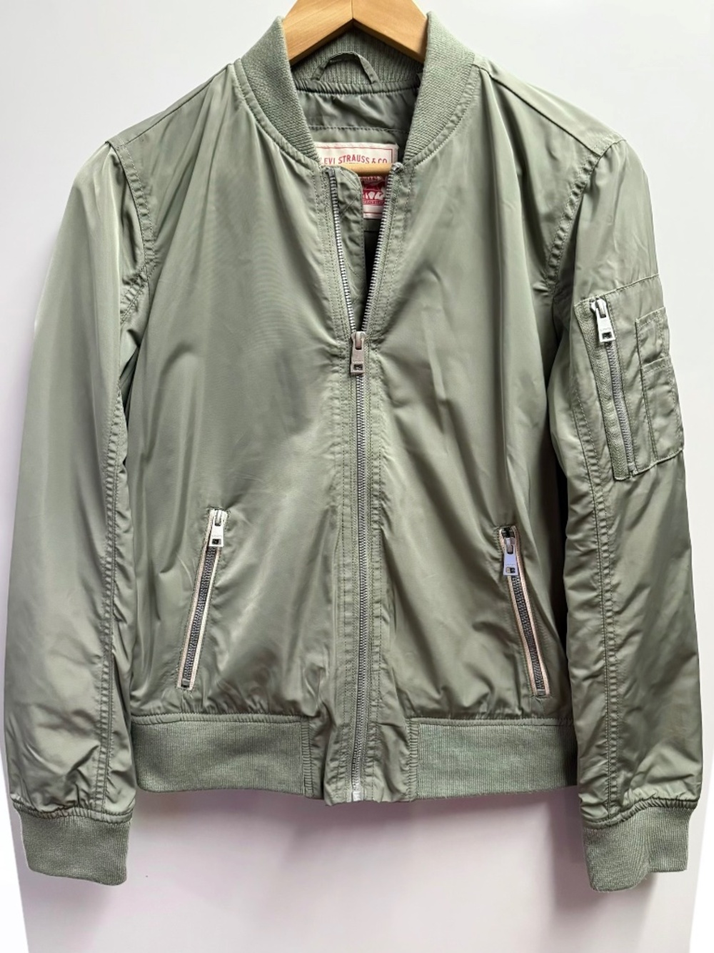 Levi’s Lightweight Zip-Detail Bomber Jacket Sea Green S
